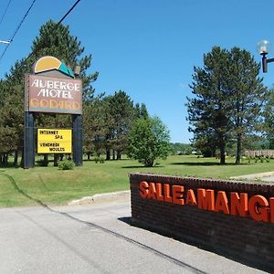 Auberge Godard Motel Riviere-Rouge Exterior photo