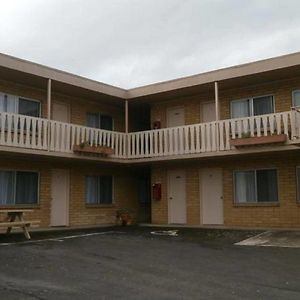 Aberdeen Court Apartments Launceston Exterior photo