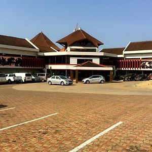 Elmina Beach Resort Exterior photo