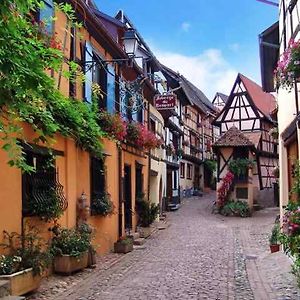 Auberge Du Rempart Hotel Eguisheim Exterior photo