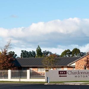 Bk'S Chardonnay Motor Lodge Masterton Exterior photo