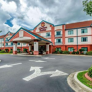 Savannah Gateway Hotel & Suites Exterior photo
