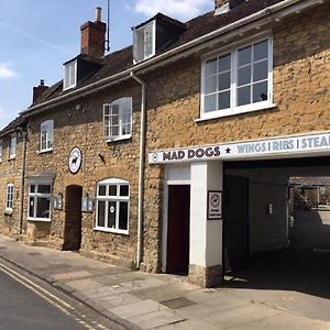 The Britannia Inn Sherborne  Exterior photo