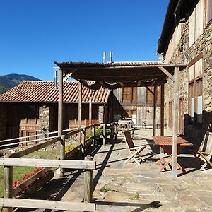 El Serrat Turisme Rural Guest House Planoles Exterior photo