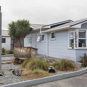 Greymouth Motel Exterior photo