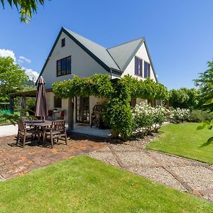 The Last Straw Cottage Nelson Brightwater Exterior photo