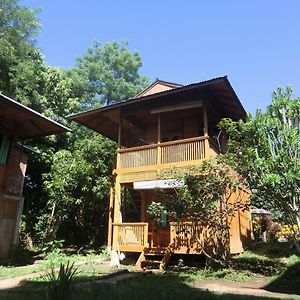 Bunaken Sea Garden Resort Exterior photo