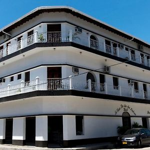 Hotel Casa De Las Dos Palmas -Hotel Boutique Puerto Berrio Exterior photo