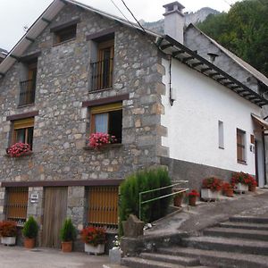 Apartamentos Casa Borja Salinas de Bielsa Exterior photo