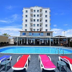 Alder Hotel Ayvalik Exterior photo