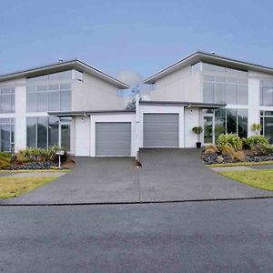 Lake Taupo Gem Villa Exterior photo