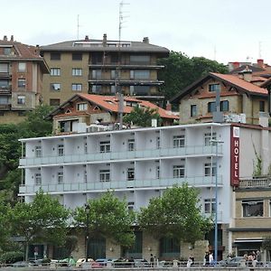 Petit Palace Tamarises Hotel Getxo Exterior photo