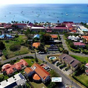 Heritage House Rodney Bay Bed & Breakfast Gros Islet Exterior photo