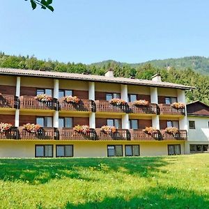 Dorfgasthof Hotel Staberhof Kellerberg Exterior photo