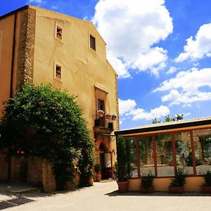 Torre Di Renda Guest House Piazza Armerina Exterior photo