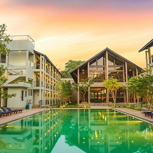 Oak Ray Wild Yala Hotel Tissamaharama Exterior photo