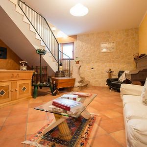 La Meridiana Bed & Breakfast Calitri Exterior photo