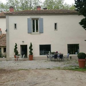 Manoir En Crau Hotel Raphele-les-Arles Exterior photo