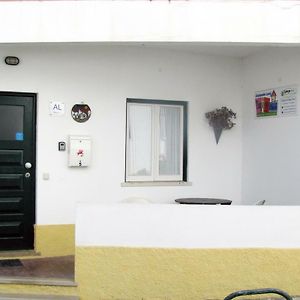 Alojamento Tiago & Jorge Guesthouse Nazare Exterior photo