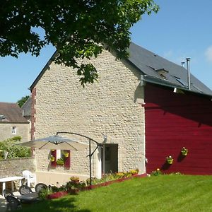 Gite De La Cour Vautier Villa Mandeville-en-Bessin Exterior photo