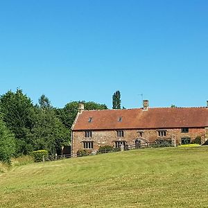 Hollow Meadow House Guest House Priors Marston Exterior photo