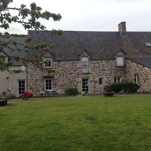 Le Manoir De La Pichardiere Hotel Cherrueix Exterior photo