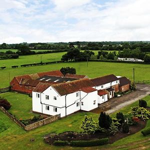 Deighton Lodge York Exterior photo