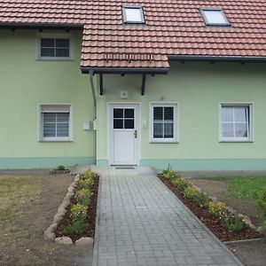 Ferienwohnung Am Grossen Stein Leutersdorf Exterior photo