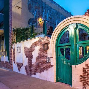 Green Door Lofts -Magnolia Loft, Silos/Downtown Apartment Waco Exterior photo