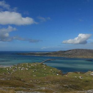 Sealladh A' Chaolais Eriskay Exterior photo