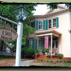 Charles Bass House Bed & Breakfast Bed & Breakfast South Boston Exterior photo