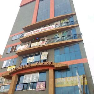 Shangri-La Fortune Hotel Kampala Exterior photo