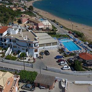 Belle Helene Hotel Agios Georgios Pagon Exterior photo