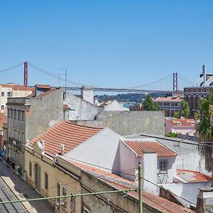 The Economic Apartment Lisbon Exterior photo
