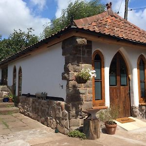 The Hideaway - A Charming, Unique Retreat In Long Ashton, Bristol Villa Exterior photo