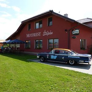 Motorest Stepan Hotel Tesov Exterior photo