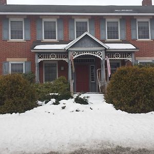 Applebutter Inn Slippery Rock Exterior photo