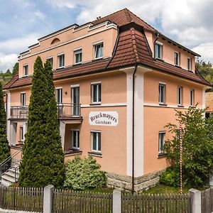 Bruckmayers Gaestehaus Hotel Pottenstein Exterior photo