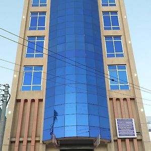 Claire De Lune Moonlight Hotel Nakuru Exterior photo