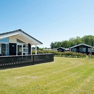 Three-Bedroom Holiday Home In Juelsminde 18 Sonderby  Exterior photo