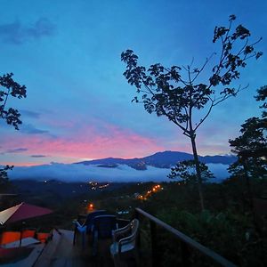 Bella Vista Ranch Ecolodge Turrialba Exterior photo