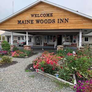 Maine Woods Inn Brewer Exterior photo