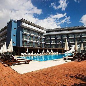 Monna Roza Beach Hotel Kemer Exterior photo