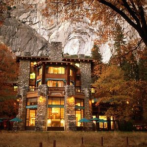 The Ahwahnee Hotel Yosemite Village Exterior photo