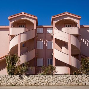 Pink House Apartments Novalja Exterior photo