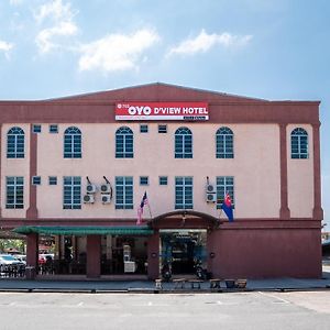 Oyo 702 D View Hotel Mersing Exterior photo