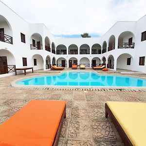 Harmony Resort Boutique Hotel Banjul Exterior photo