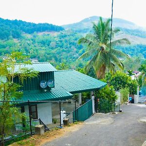 Riverview Guest Apartment Kandy Exterior photo