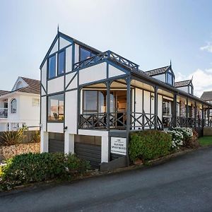 Fenworth - Taupo Holiday Home Exterior photo