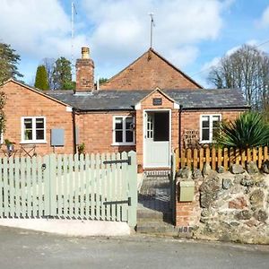 Kitts Cottage Malvern Wells Exterior photo